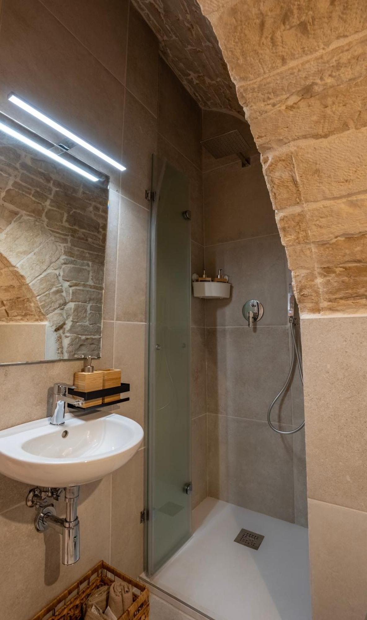 Hotel Dimora Corte Sant Angelo Bitonto Exterior foto