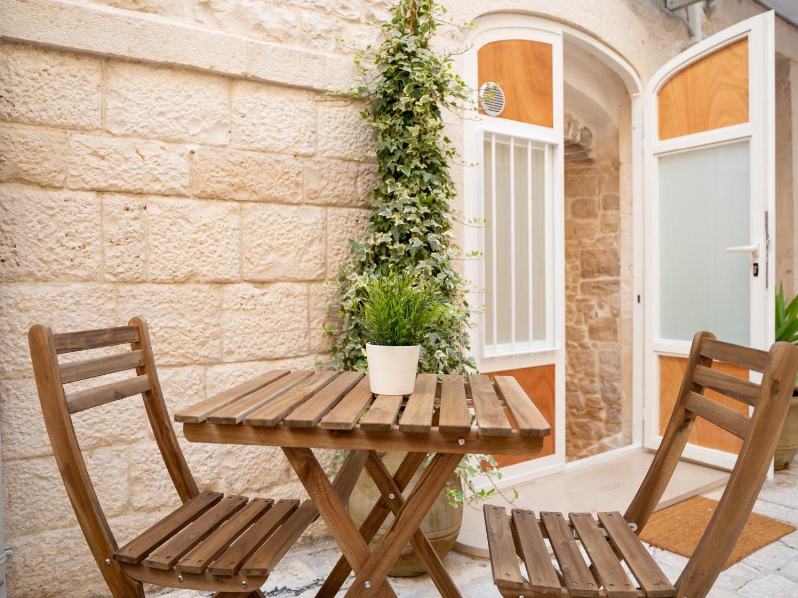 Hotel Dimora Corte Sant Angelo Bitonto Exterior foto